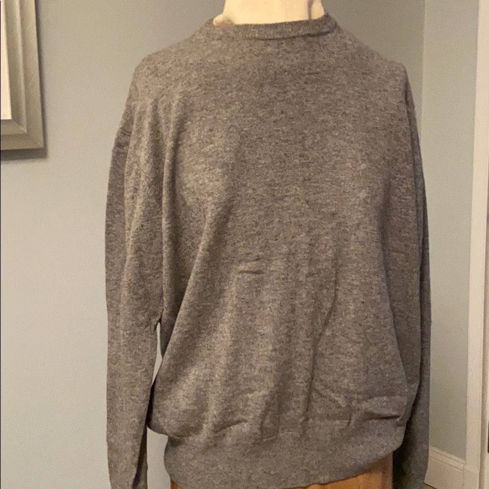 Men’s designer crew neck sweater